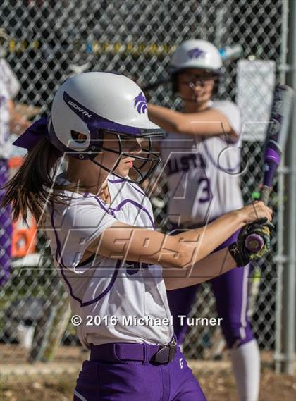 Thumbnail 2 in Shasta @ Red Bluff photogallery.