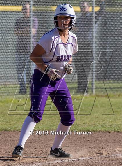 Thumbnail 3 in JV: Shasta @ Red Bluff photogallery.