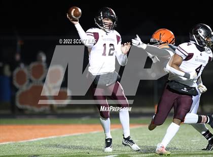 Thumbnail 3 in Harvest Prep vs. Ironton (OHSAA D5 Regional Final) photogallery.