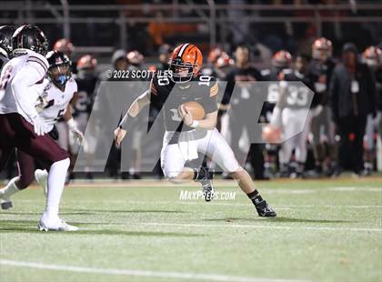 Thumbnail 2 in Harvest Prep vs. Ironton (OHSAA D5 Regional Final) photogallery.