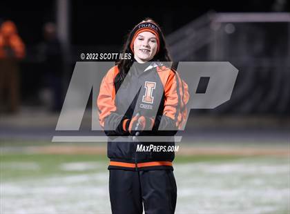 Thumbnail 2 in Harvest Prep vs. Ironton (OHSAA D5 Regional Final) photogallery.