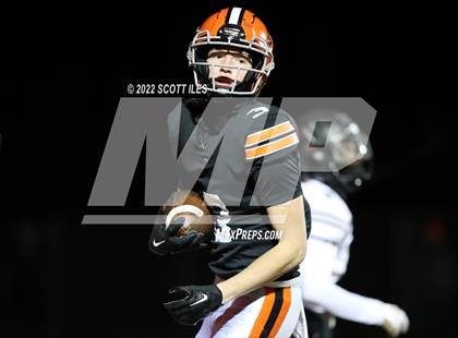 Thumbnail 1 in Harvest Prep vs. Ironton (OHSAA D5 Regional Final) photogallery.