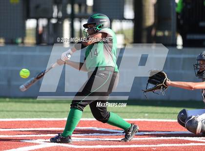 Thumbnail 2 in Lafayette vs Ben Franklin (LHSAA Division 1 Select Bi-District) photogallery.
