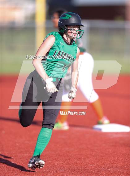 Thumbnail 1 in Lafayette vs Ben Franklin (LHSAA Division 1 Select Bi-District) photogallery.