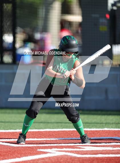 Thumbnail 1 in Lafayette vs Ben Franklin (LHSAA Division 1 Select Bi-District) photogallery.