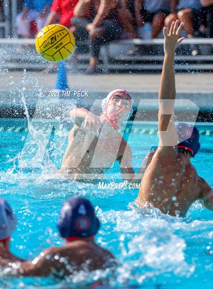 Thumbnail 3 in San Clemente @ Beckman photogallery.