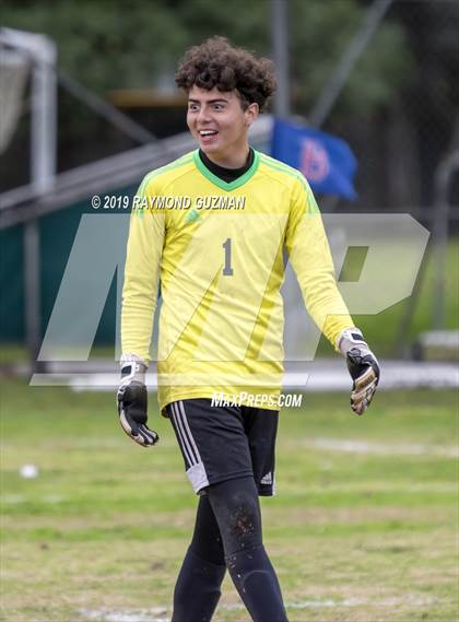 Thumbnail 1 in Washington Union vs Tulare Western (Harold Young Tournament) photogallery.