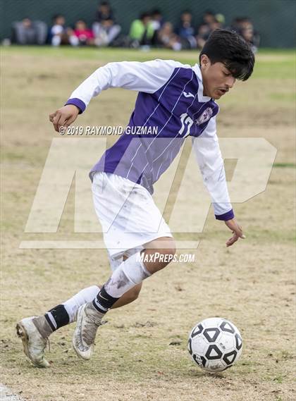 Thumbnail 1 in Washington Union vs Tulare Western (Harold Young Tournament) photogallery.