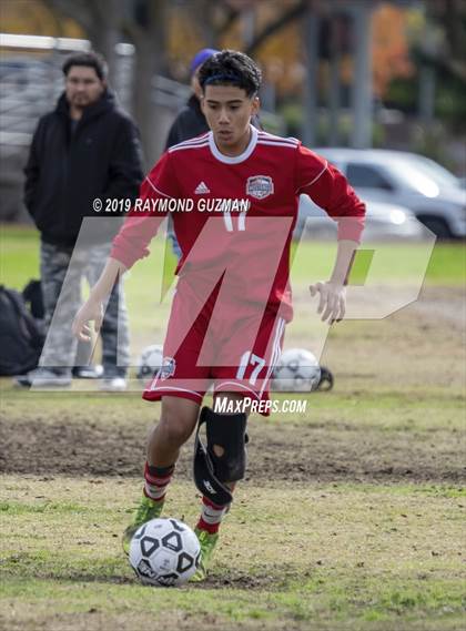 Thumbnail 1 in Washington Union vs Tulare Western (Harold Young Tournament) photogallery.