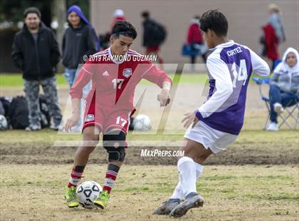 Thumbnail 3 in Washington Union vs Tulare Western (Harold Young Tournament) photogallery.