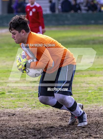 Thumbnail 3 in Washington Union vs Tulare Western (Harold Young Tournament) photogallery.