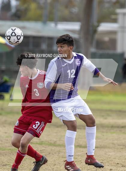Thumbnail 2 in Washington Union vs Tulare Western (Harold Young Tournament) photogallery.