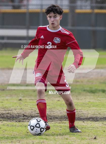 Thumbnail 1 in Washington Union vs Tulare Western (Harold Young Tournament) photogallery.