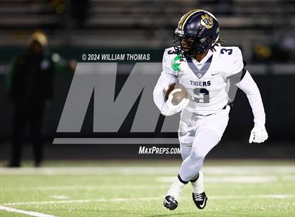 Thumbnail 1 in Douglas County @ Grayson (GHSA 6A Semifinal) photogallery.