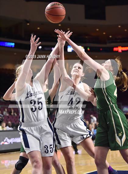 Thumbnail 2 in White Pine vs. Incline (NIAA 2A Final) photogallery.