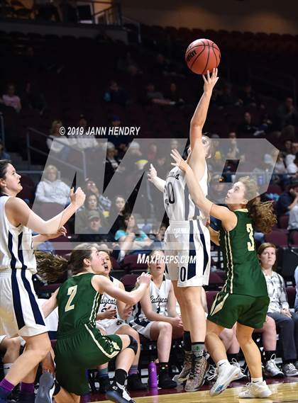 Thumbnail 2 in White Pine vs. Incline (NIAA 2A Final) photogallery.