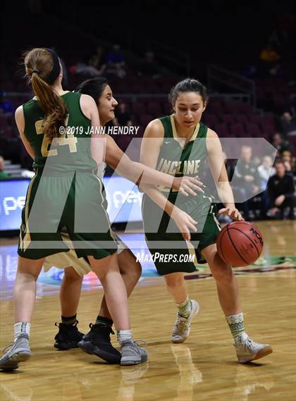 Thumbnail 3 in White Pine vs. Incline (NIAA 2A Final) photogallery.