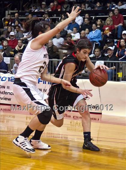Thumbnail 1 in Hanford vs Stockdale (CIF CS D1 Final) photogallery.