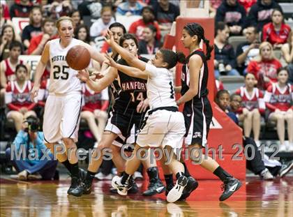 Thumbnail 1 in Hanford vs Stockdale (CIF CS D1 Final) photogallery.