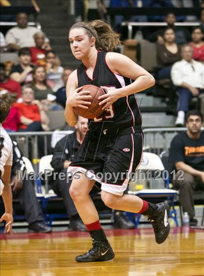 Thumbnail 3 in Hanford vs Stockdale (CIF CS D1 Final) photogallery.