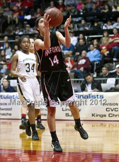 Thumbnail 2 in Hanford vs Stockdale (CIF CS D1 Final) photogallery.