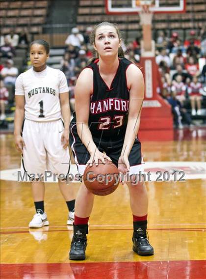 Thumbnail 3 in Hanford vs Stockdale (CIF CS D1 Final) photogallery.