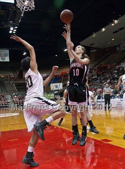 Thumbnail 3 in Hanford vs Stockdale (CIF CS D1 Final) photogallery.