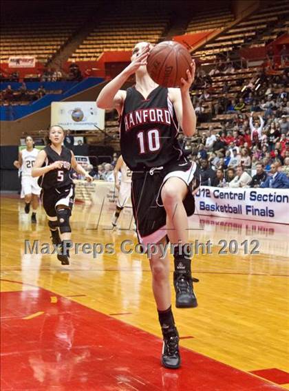 Thumbnail 2 in Hanford vs Stockdale (CIF CS D1 Final) photogallery.