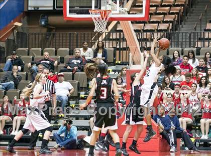 Thumbnail 1 in Hanford vs Stockdale (CIF CS D1 Final) photogallery.