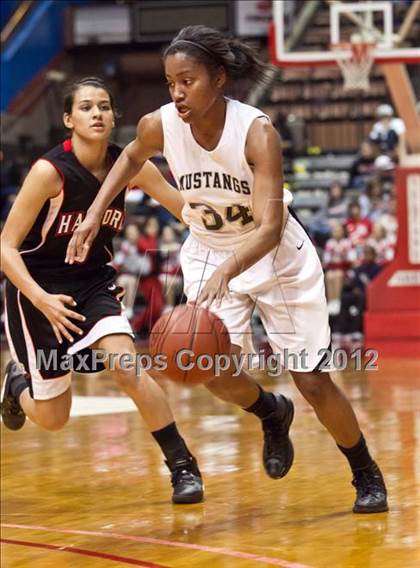 Thumbnail 3 in Hanford vs Stockdale (CIF CS D1 Final) photogallery.