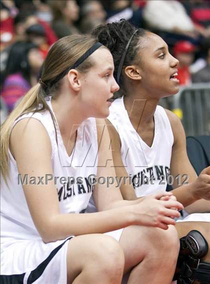 Thumbnail 1 in Hanford vs Stockdale (CIF CS D1 Final) photogallery.