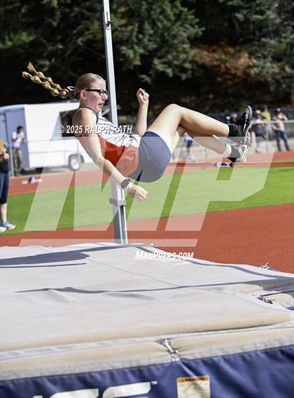 Thumbnail 3 in CIF NS Division 2 Finals (High Jump) photogallery.