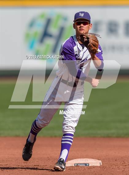 Thumbnail 2 in Eastside Catholic @ Lake Washington photogallery.
