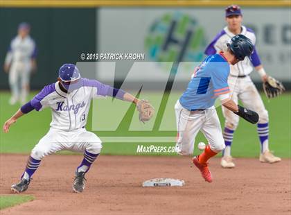 Thumbnail 2 in Eastside Catholic @ Lake Washington photogallery.