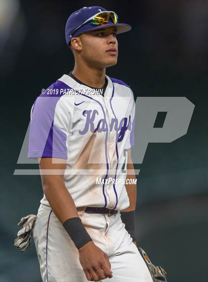 Thumbnail 2 in Eastside Catholic @ Lake Washington photogallery.
