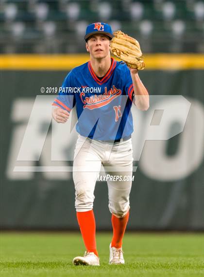 Thumbnail 3 in Eastside Catholic @ Lake Washington photogallery.