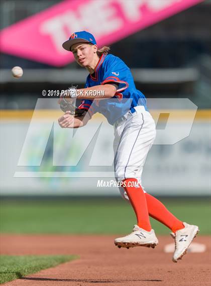 Thumbnail 2 in Eastside Catholic @ Lake Washington photogallery.