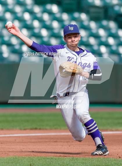 Thumbnail 3 in Eastside Catholic @ Lake Washington photogallery.