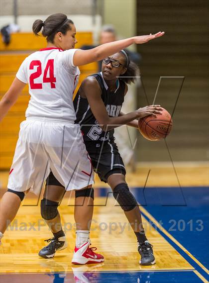 Thumbnail 3 in Clark vs. Taft photogallery.