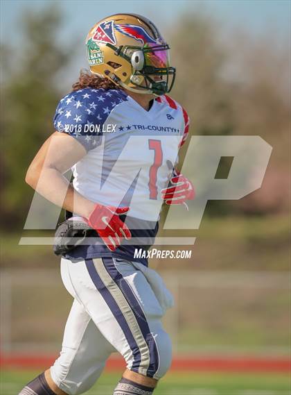 Thumbnail 2 in Tri-County All-Star Game photogallery.