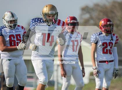 Thumbnail 3 in Tri-County All-Star Game photogallery.