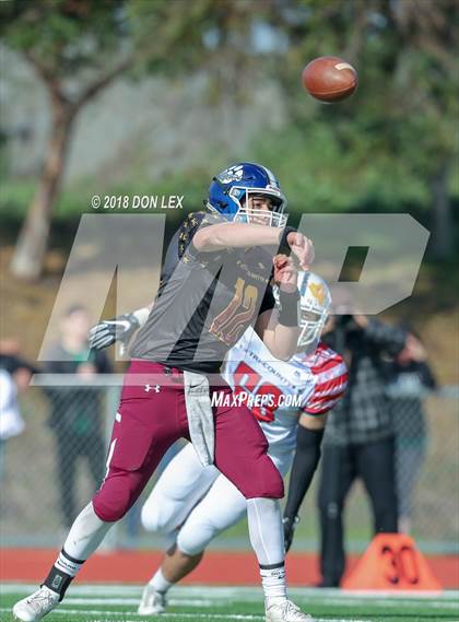 Thumbnail 2 in Tri-County All-Star Game photogallery.
