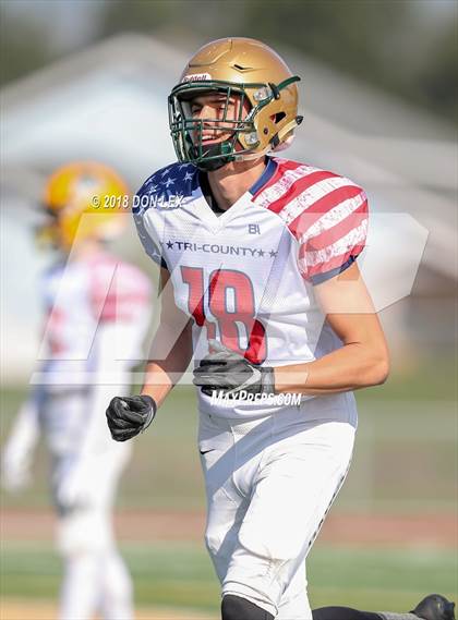 Thumbnail 2 in Tri-County All-Star Game photogallery.
