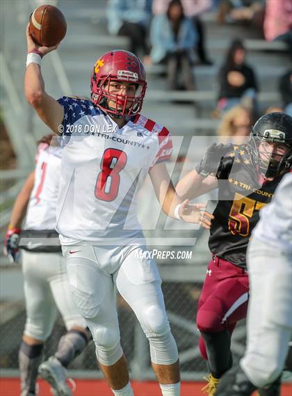 Thumbnail 2 in Tri-County All-Star Game photogallery.