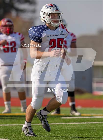 Thumbnail 3 in Tri-County All-Star Game photogallery.