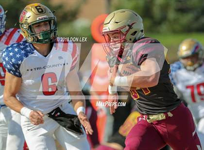 Thumbnail 2 in Tri-County All-Star Game photogallery.
