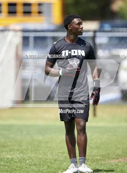 Thumbnail 1 in Bradford vs Fernandina Beach (Jaguars Prep Nike 11-On 7v7) photogallery.