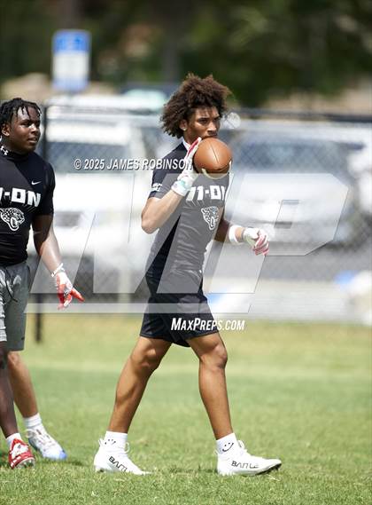 Thumbnail 2 in Bradford vs Fernandina Beach (Jaguars Prep Nike 11-On 7v7) photogallery.
