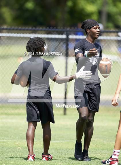 Thumbnail 1 in Bradford vs Fernandina Beach (Jaguars Prep Nike 11-On 7v7) photogallery.