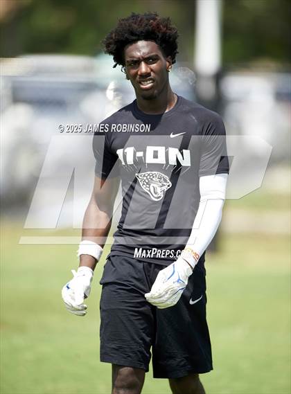 Thumbnail 3 in Bradford vs Fernandina Beach (Jaguars Prep Nike 11-On 7v7) photogallery.